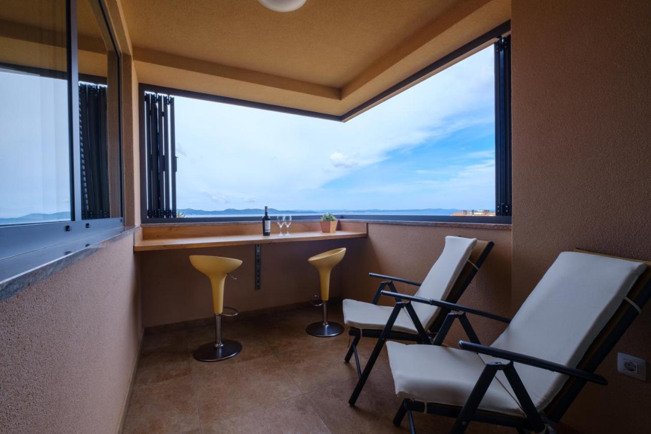 Apartments Luana With Private Jacuzzi Zadar Eksteriør billede